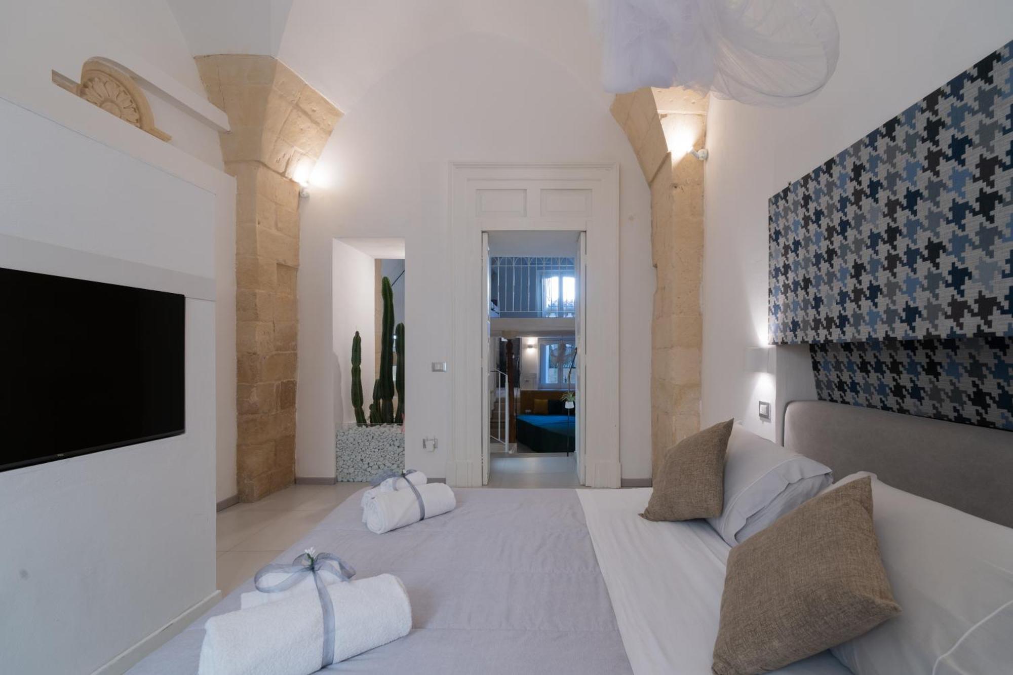 Dimora Barocca Luxury Suites Lecce Exterior foto
